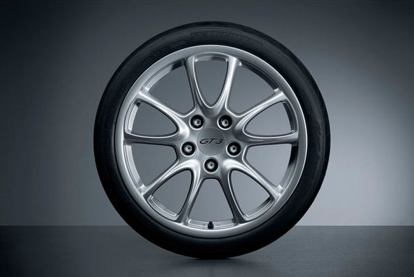 生命安全第一道关 解析轮胎的种类及误区